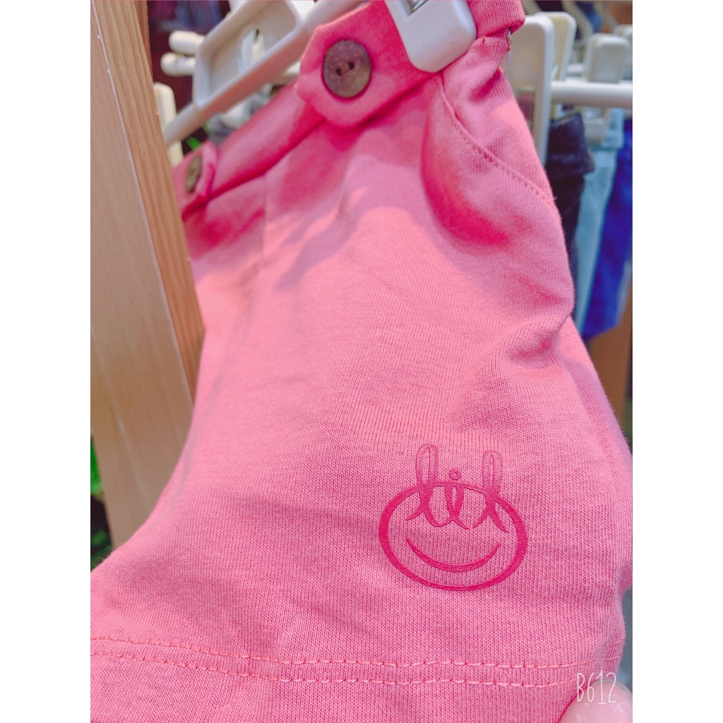 Quần đùi LIL cotton mềm đẹp, có chun điều chỉnh độ rộng cho bé