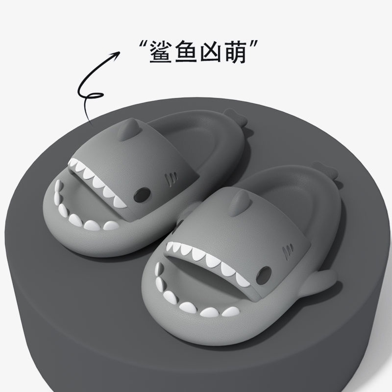 Xăng đan Hình Cá Mập Chống Trượt Cho Người Lớn Và Trẻ Em