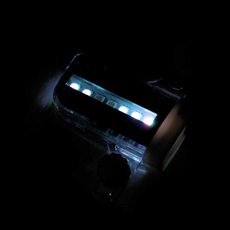 Đèn LED gắn bánh xe trang trí sáng tạo