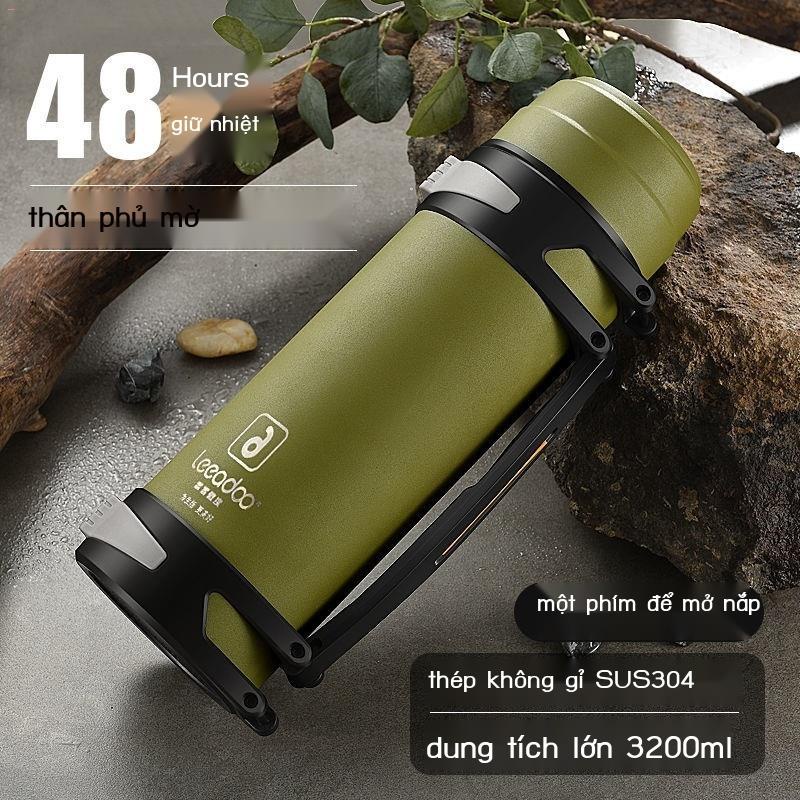 Bình giữ nhiệt xách tay đi ra ngoài nước ấm cốc cậu bé phích ô tô dung tích lớn inox 304