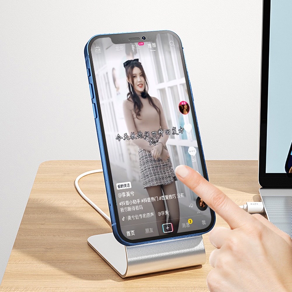 Đế Sạc Điện Thoại Không Dây Hít Nam Châm Chống Trượt Cho iPhone 12 13 14 Pro Max Plus