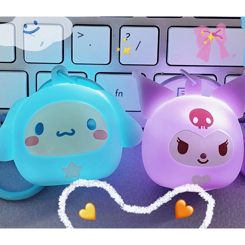 Móc Khóa Dạ Quang Hình Kuromi Sanrio