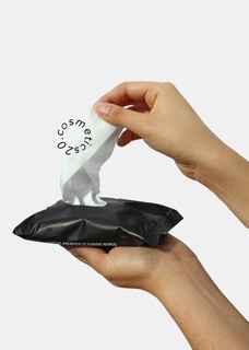 Giấy tẩy trang Makeup Remover Wipes