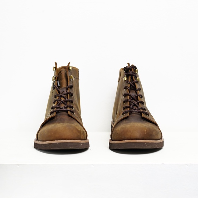 Giày boot nam KM da sáp cổ lửng màu nâu buộc dây cổ điển AOTA