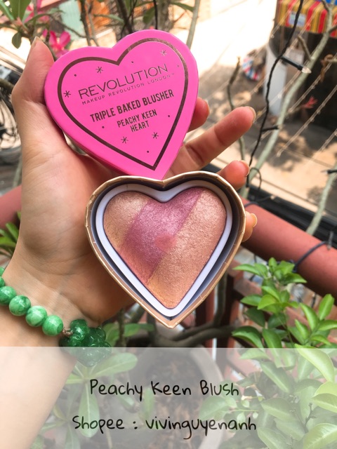 ~ Phấn má ~ Makeup Revolution Heart Blushes | BigBuy360 - bigbuy360.vn