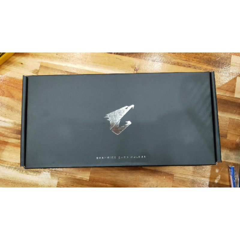 Giá đỡ Card màn hình (VGA Holder) Gygabyte Aorus RGB led ARGB 5V Sync Main - Bản giới hạn | BigBuy360 - bigbuy360.vn