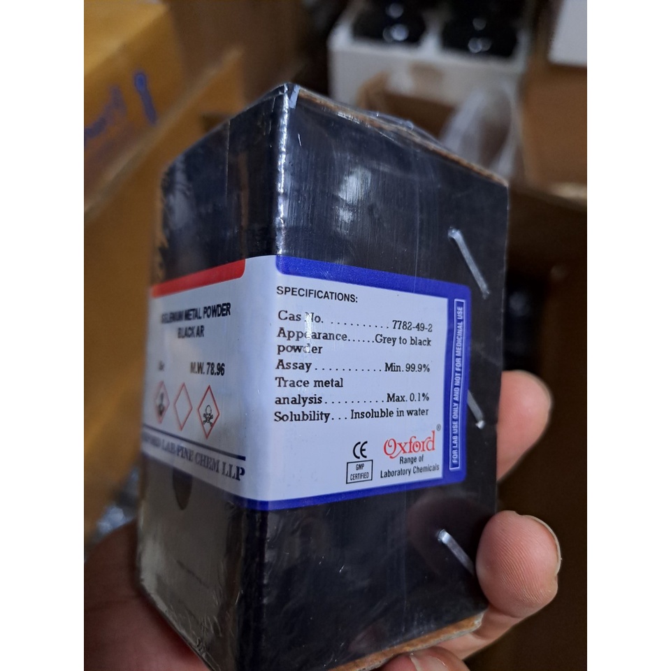 Hóa chất Bột Selenium AR 99% CAS 7782-49-2 lọ 25g