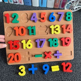 Đồ chơi gỗ - Bảng Gỗ 20 Số Nổi Thông Minh cho bé