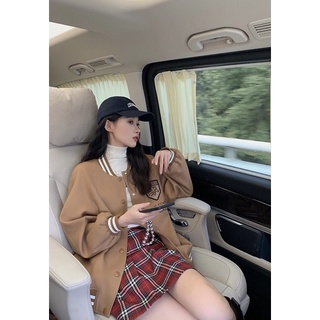 Áo Khoác Bomber Nam Nữ Varsity Jacket form rộng chất nỉ màu nâu thêu Logo ngực cúc bấm G0126 - HT STORE | BigBuy360 - bigbuy360.vn