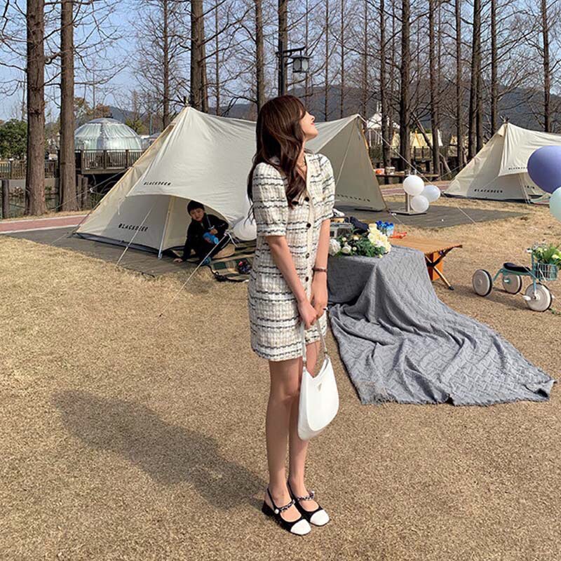 Sandal cao gót Miu Miu quai xích gót vuông 3p