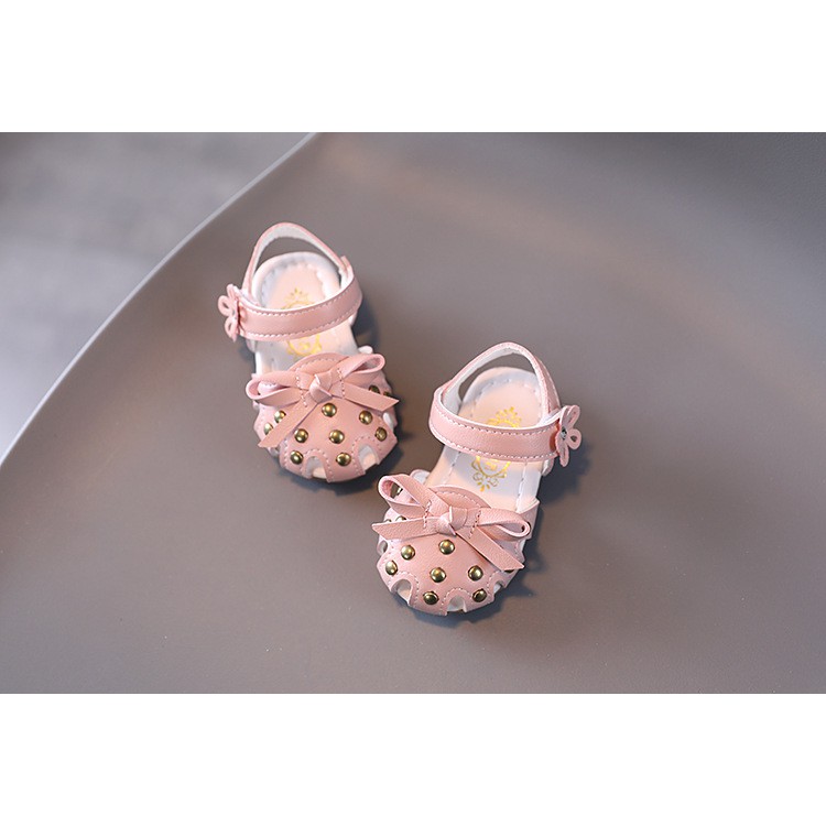 sandal tập đi bé gái size 15-19 nơ đinh da mềm