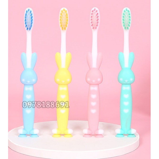 SET 4 Bàn Chải Đánh Răng Trẻ Em Có Chân Đứng Lông Mềm