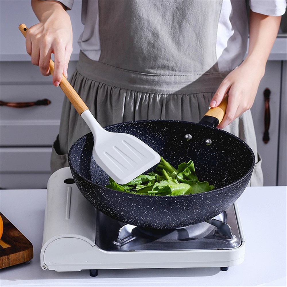 1 Dụng Cụ Đánh Trứng Bằng Silicone Cán Gỗ Màu Trắng Đa Năng