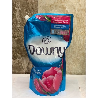 Nước xả vải đậm đặc Downy