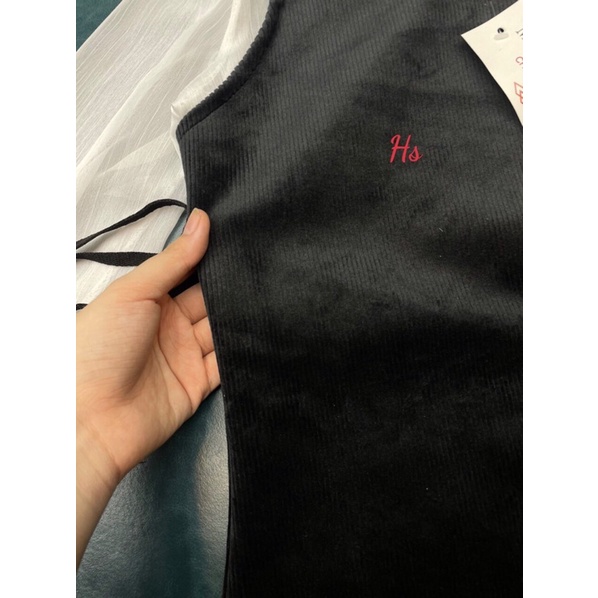 Set váy nữ, váy 2 dây nhung tăm mix áo voan trắng với thiết kế tiểu thư xinh xắn | BigBuy360 - bigbuy360.vn