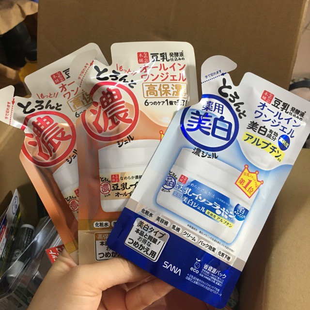 Kem dưỡng da Sana Nameraka 6 trong 1 Nhật Bản 100g Chiết Xuất Đậu Nành