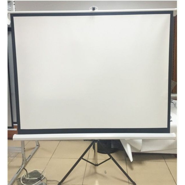 Màn Chiếu 3 Chân 2,44m x 1,82m  Kích Thước 135 inch Exzen Chuẩn Mỹ