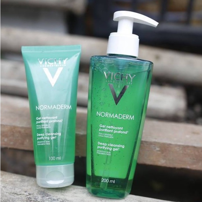Sữa rửa mặt Vichy dạng gel cho da hỗn hợp nhạy cảm, loại bỏ dầu, bụi bẩn - Shop Viloet