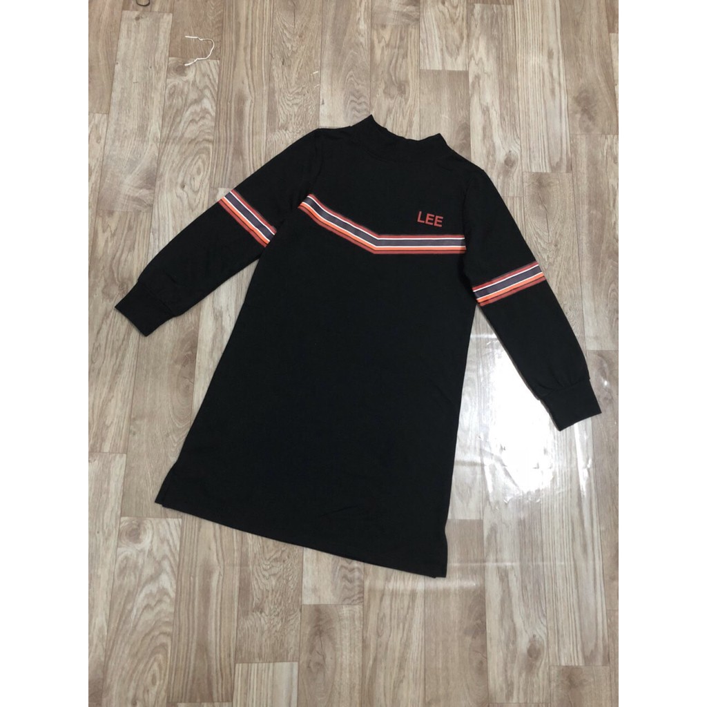 Đầm thể thao tay dài