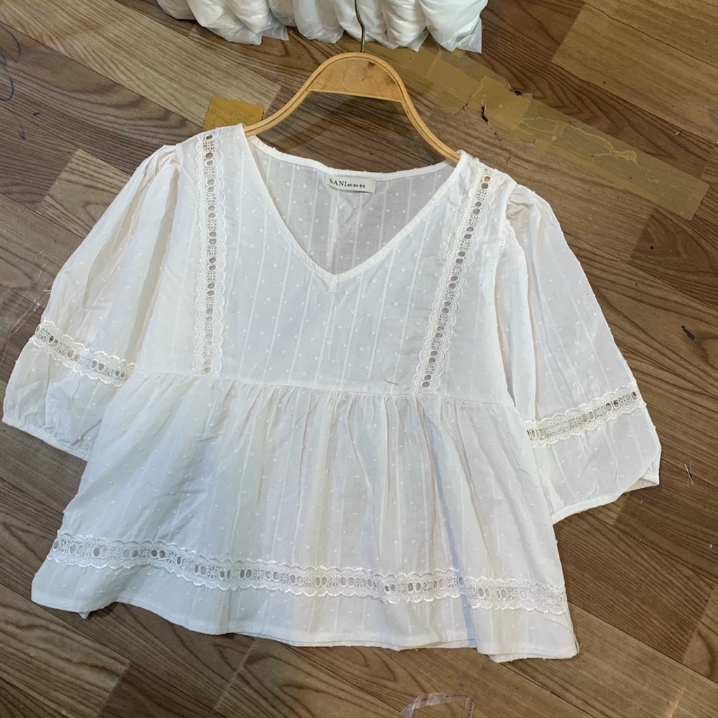 Áo Sơ Mi Trắng babydoll Cổ Tim Hạt Gạo , áo sơ mi tay lỡ phối ren cổ tim