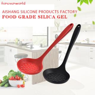 Muôi silicon chịu nhiệt có tay cầm dài tiện dụng cho nhà bếp