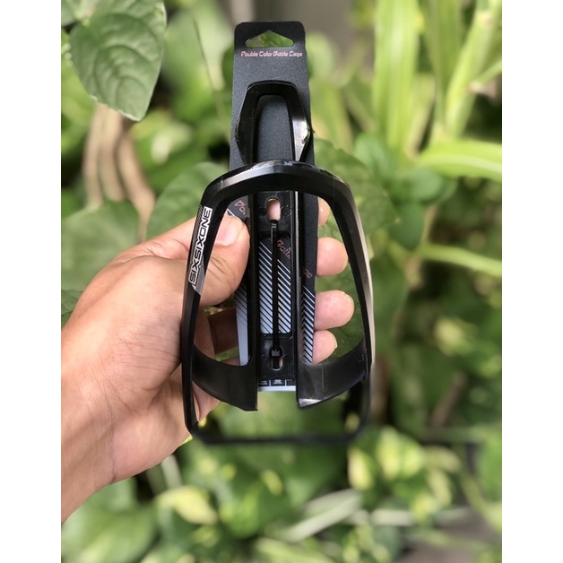 Gọng bình nước xe đạp SixSixOne
