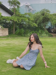 Đầm 2 dây nơ hoa