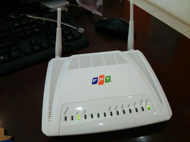 Bộ wifi 2 râu mạng lớn FPT đã qua sử dụng như mới