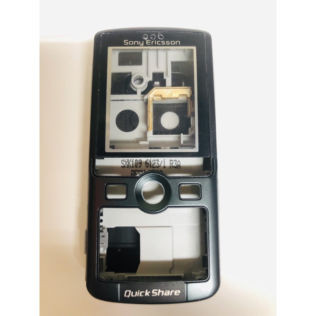 Vỏ điện thoại Sony Ericsson K750i không phím
