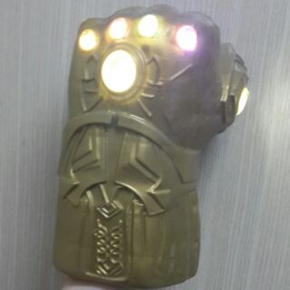 Hộp bắp Găng Tay ThaNos & Xì Trum