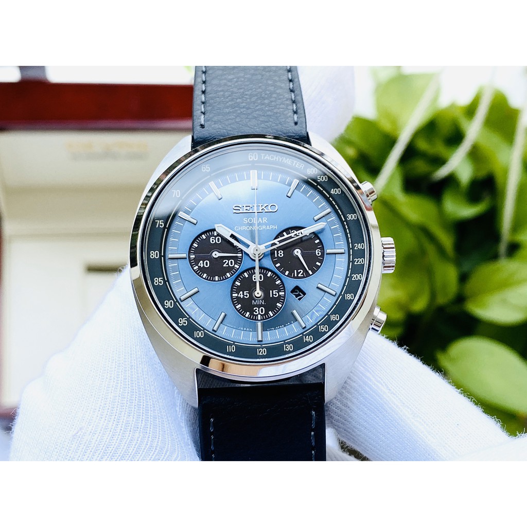 Đồng hồ nam SEIKO Solar Chronograph SSC625P1 dial xanh khó cưỡng