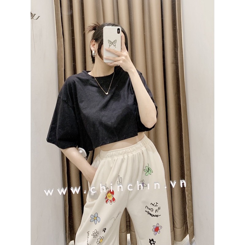 SET CROPTOP ĐEN QUẦN THUN IN