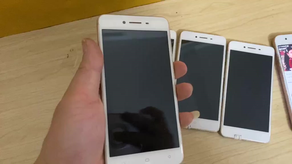 Điện thoại Oppo a37 cũ tặng thẻ nhớ 2gb ốp điện thoại | BigBuy360 - bigbuy360.vn