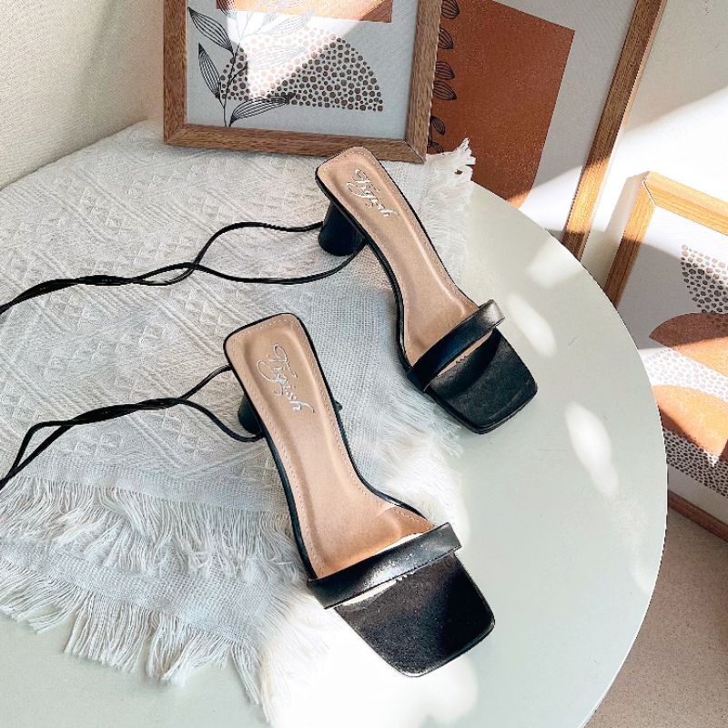 Sandal tigish cột dây chiến binh sang chảnh