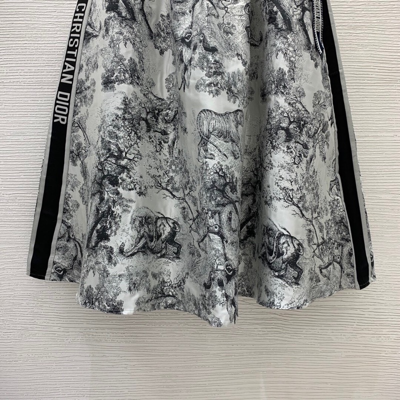 Chân váy dài dáng xoè vải jacquard mẫu mới Dior CD cao cấp chân váy thời trang nữ phối đồ phong cach