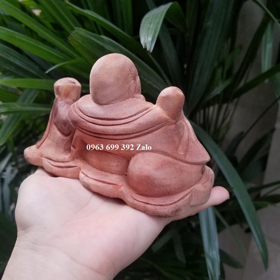 Tượng phật di lặc gỗ xá xị thơm ngát mùi hương