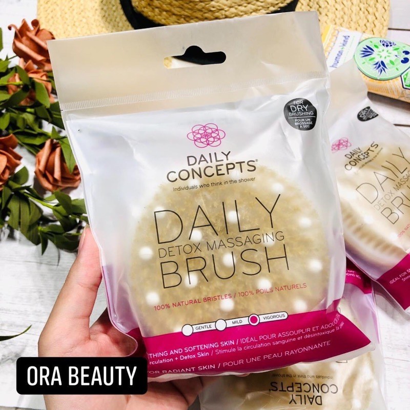 Bàn chải tắm Daily Concepts - Daily Detox Massage Brush