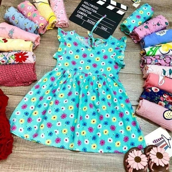 Váy lanh họa tiêt