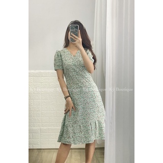 Đầm hoa nhí form suông bèo