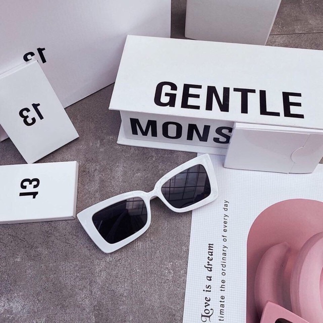 [Mã FAGOGO giảm 12% đơn 99K] Kính mát vuông trắng thời trang nữ, có thể thay mắt kính râm cho người cận | BigBuy360 - bigbuy360.vn