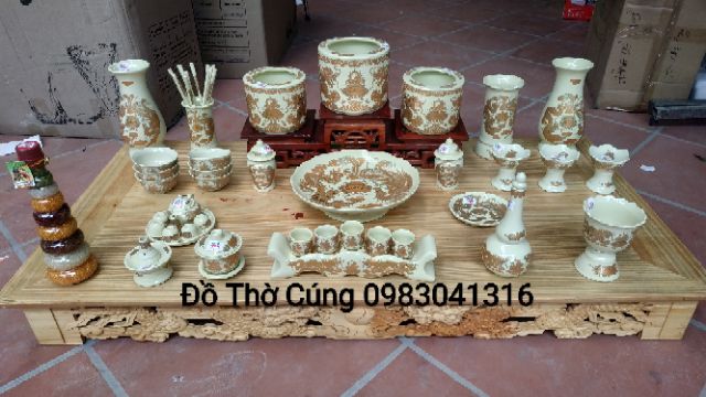Bộ đồ thờ gia tiên đầy đủ màu ngà kim bát tràng !