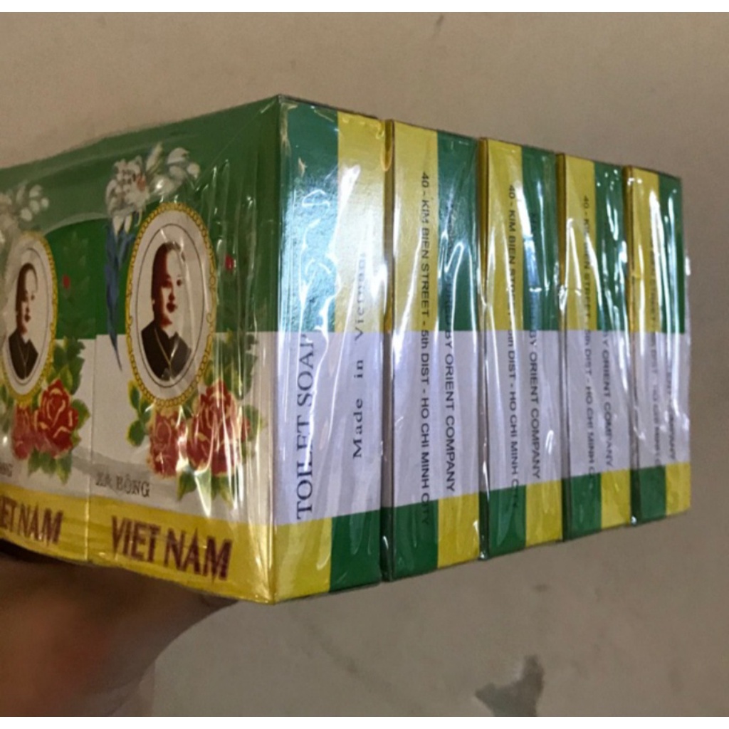 Xà bông cục Cô Ba truyền thống Việt Nam