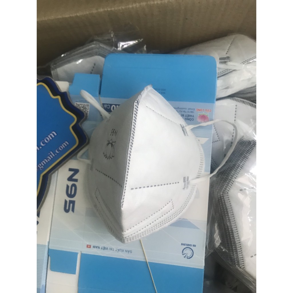 KHẨU TRANG N95 CỬU LONG-1 THÙNG 300 CAI