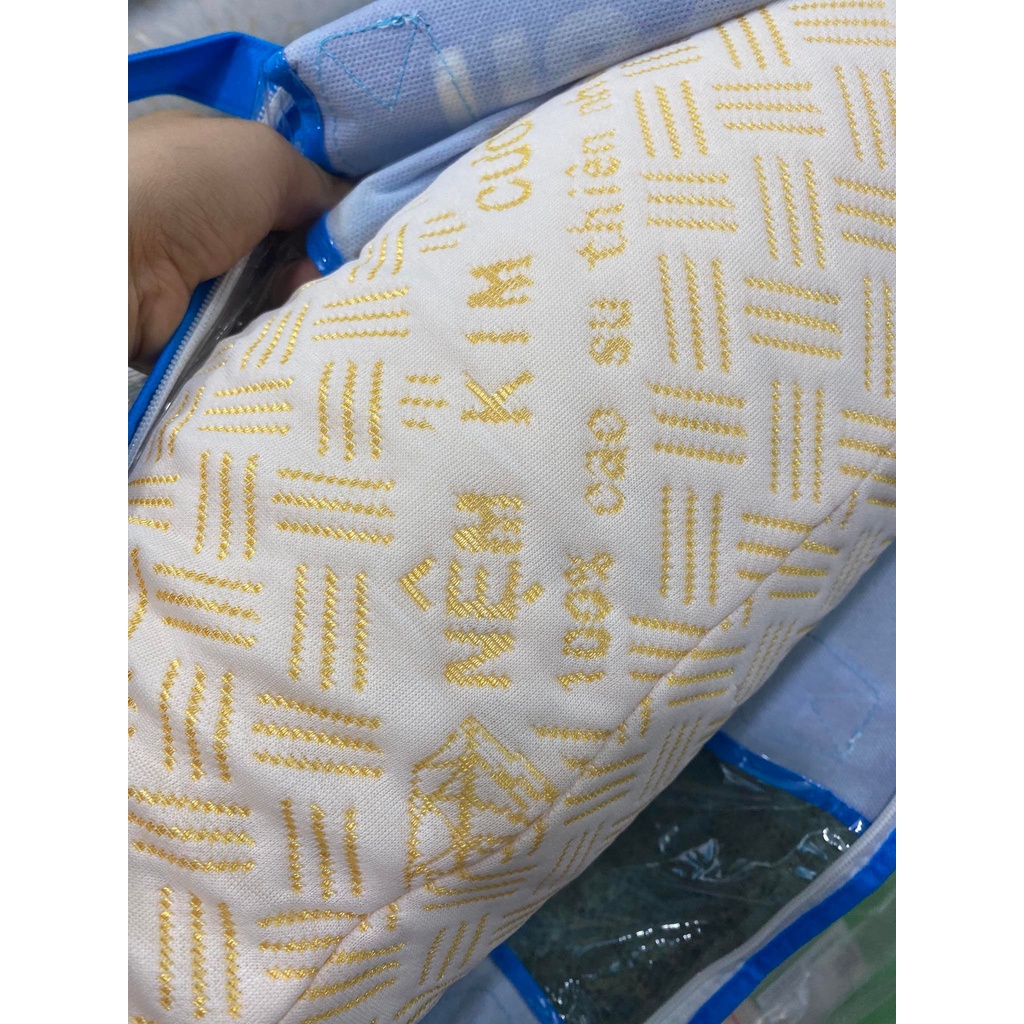 Gối ôm cao su thiên nhiên kim cương