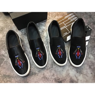 Slipon Fendi mác ong new