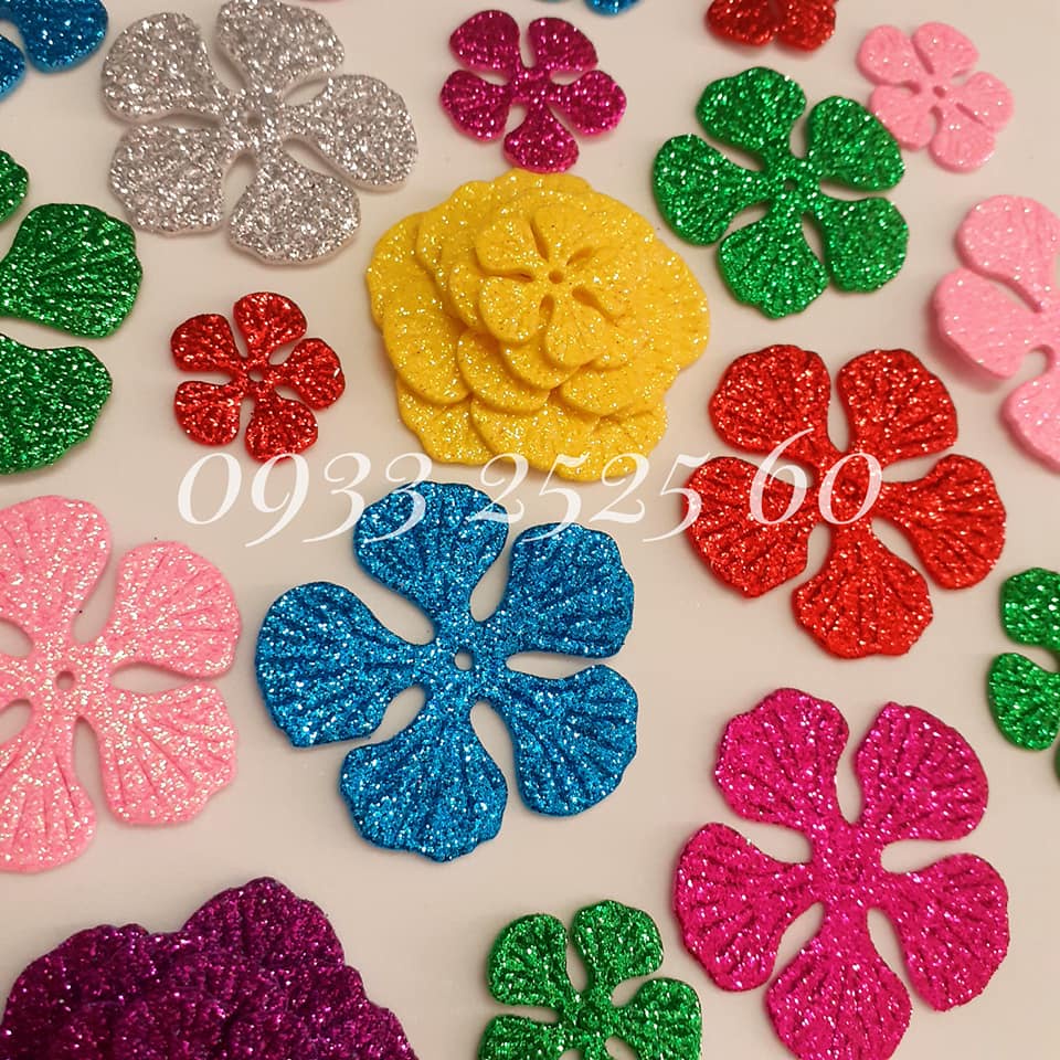 30 cánh HOA MƯỜI GIỜ kim tuyến, trộn 5 size - Hoa xốp nhũ kim tuyến - xốp mầm non - Trang trí thiệp, hộp quà, bưu thiếp