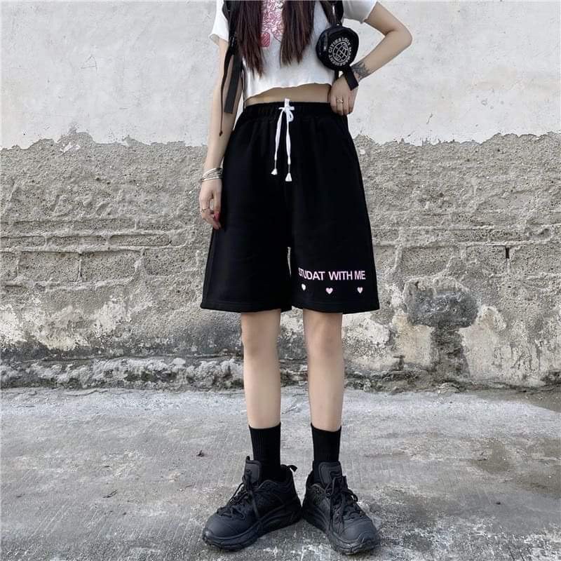 Quần đùi chữ tim hồng trước sau KA11