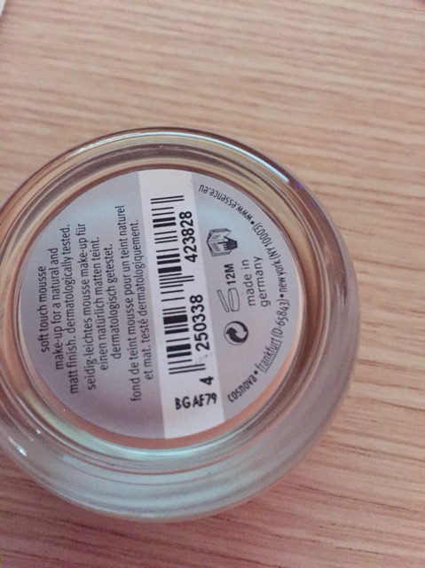 Phấn tươi Mousse hàng Đức chính hãng tông 4 sáng mẫu mới nhất | BigBuy360 - bigbuy360.vn