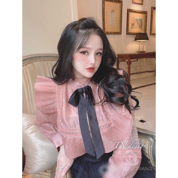 Áo sơmi tơ cổ bèo buộc nơ