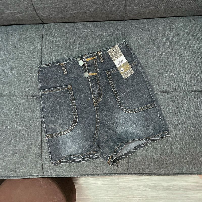 Quần short jeans 2 nút  lưng cao tôn dáng